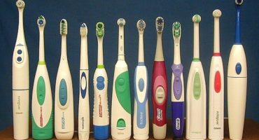 Ηλεκτρική οδοντόβουρτσα με μπαταρία - αποδοτικότητα, αξιοπιστία, ανθεκτικότητα;