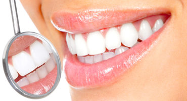 Ηλεκτρική οδοντόβουρτσα: οφέλη, αποτελεσματικότητα καθαρισμού, αντενδείξεις